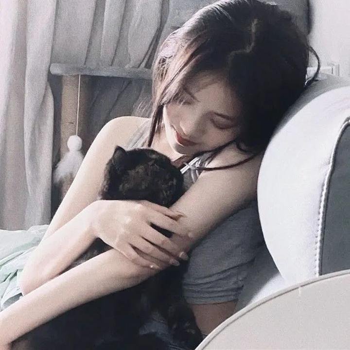 捕快姐姐郝可爱