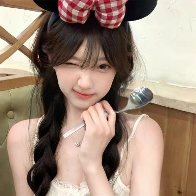 彩鸾春色